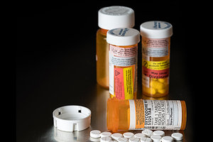 opioids - Copyright – Stock Photo / Register Mark